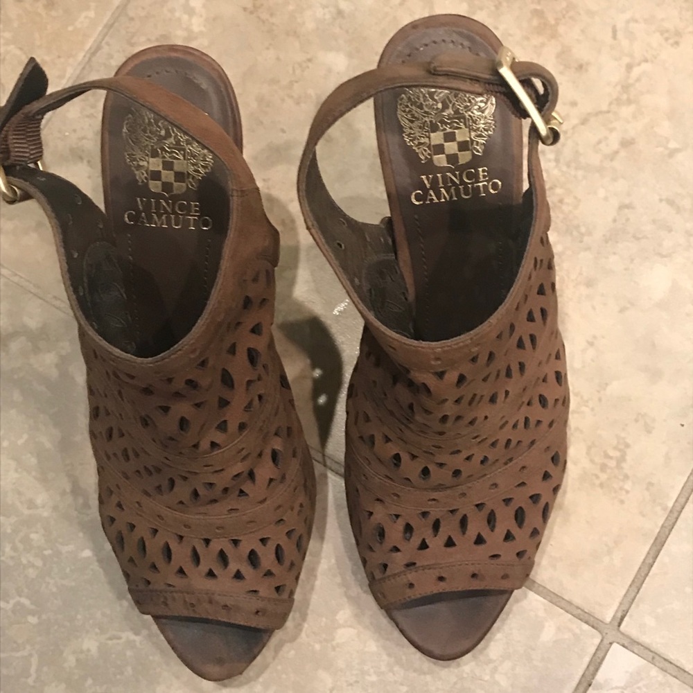 Sling back sandals